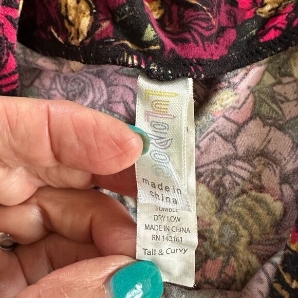 LuLaRoe TC Bees Roses Leggings Plus Size - Picture 4 of 7